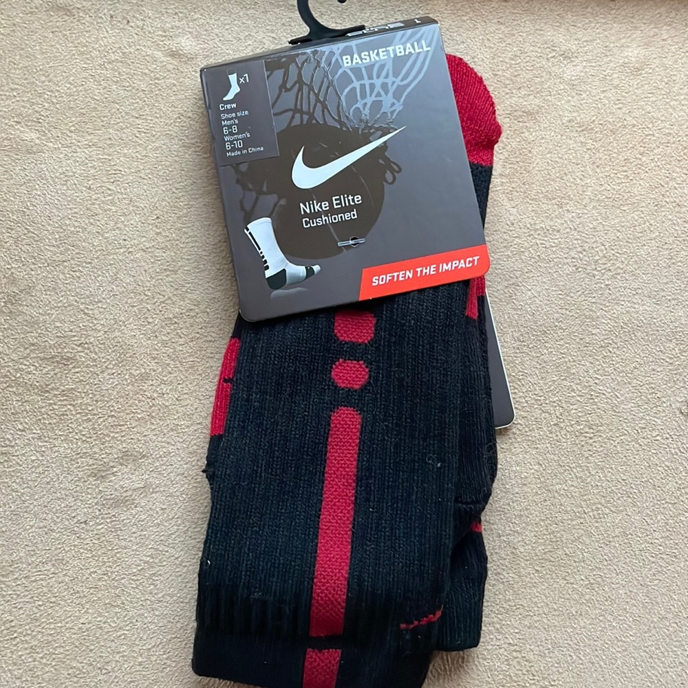 Nike basketball elite cushioned socks NWT